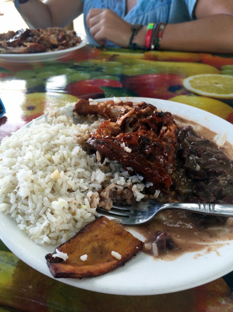 Where to Eat in Punta Gorda, Belize? 4 Restaurants You Have to Try!