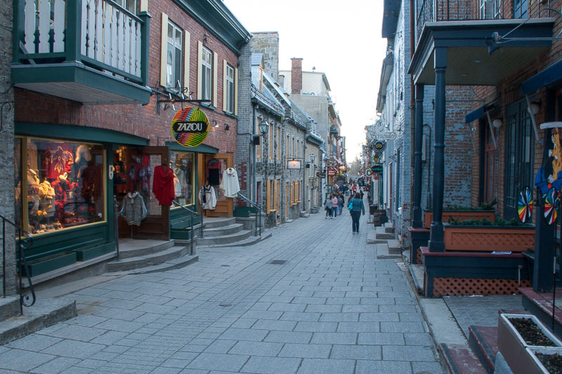 Little shops along Quartier Petit-Champlain